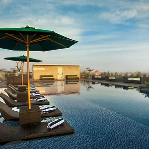 Grand Sovereign Kuta Bali Hotel Kuta Lombok