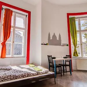 Hostal Pal's Mini, Budapest